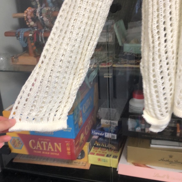 Brand new，Boho Chic crochet knit coverup, relaxed fit - Picture 3 of 3